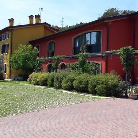 Agriturismo Camparella Пастренго Екстериор снимка