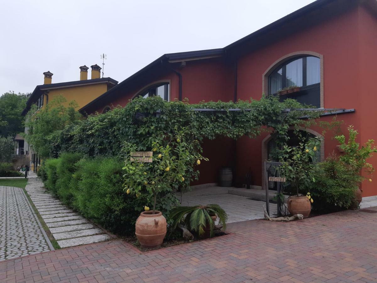 Agriturismo Camparella Пастренго Екстериор снимка